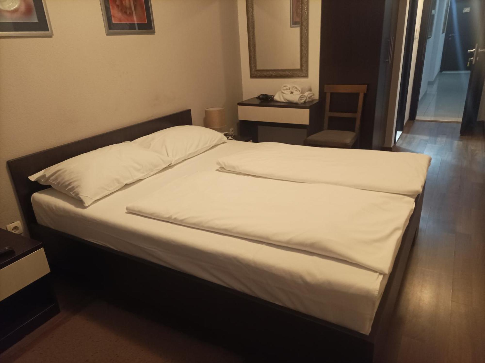 Hotel Storia Capljina Bagian luar foto