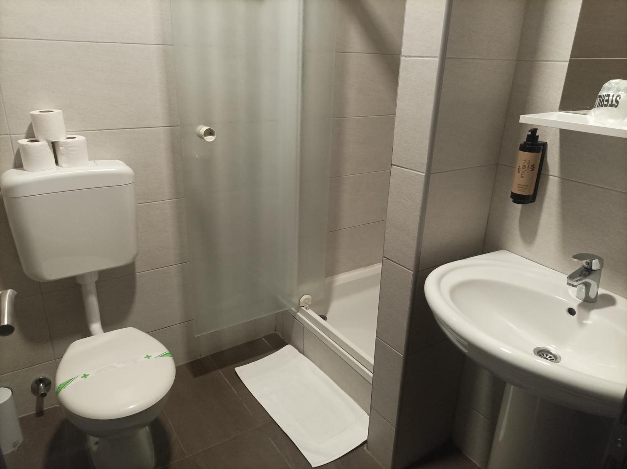 Hotel Storia Capljina Bagian luar foto