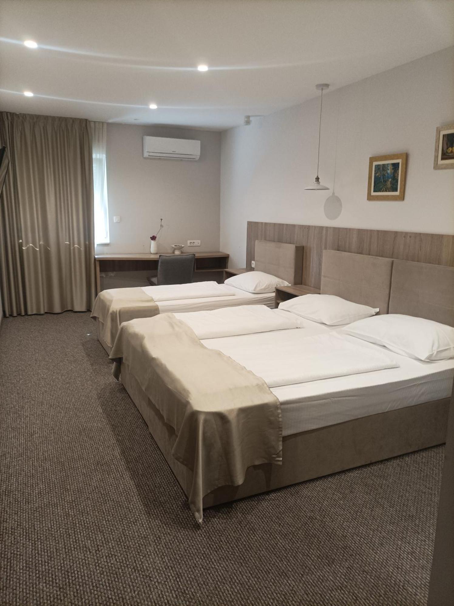 Hotel Storia Capljina Bagian luar foto