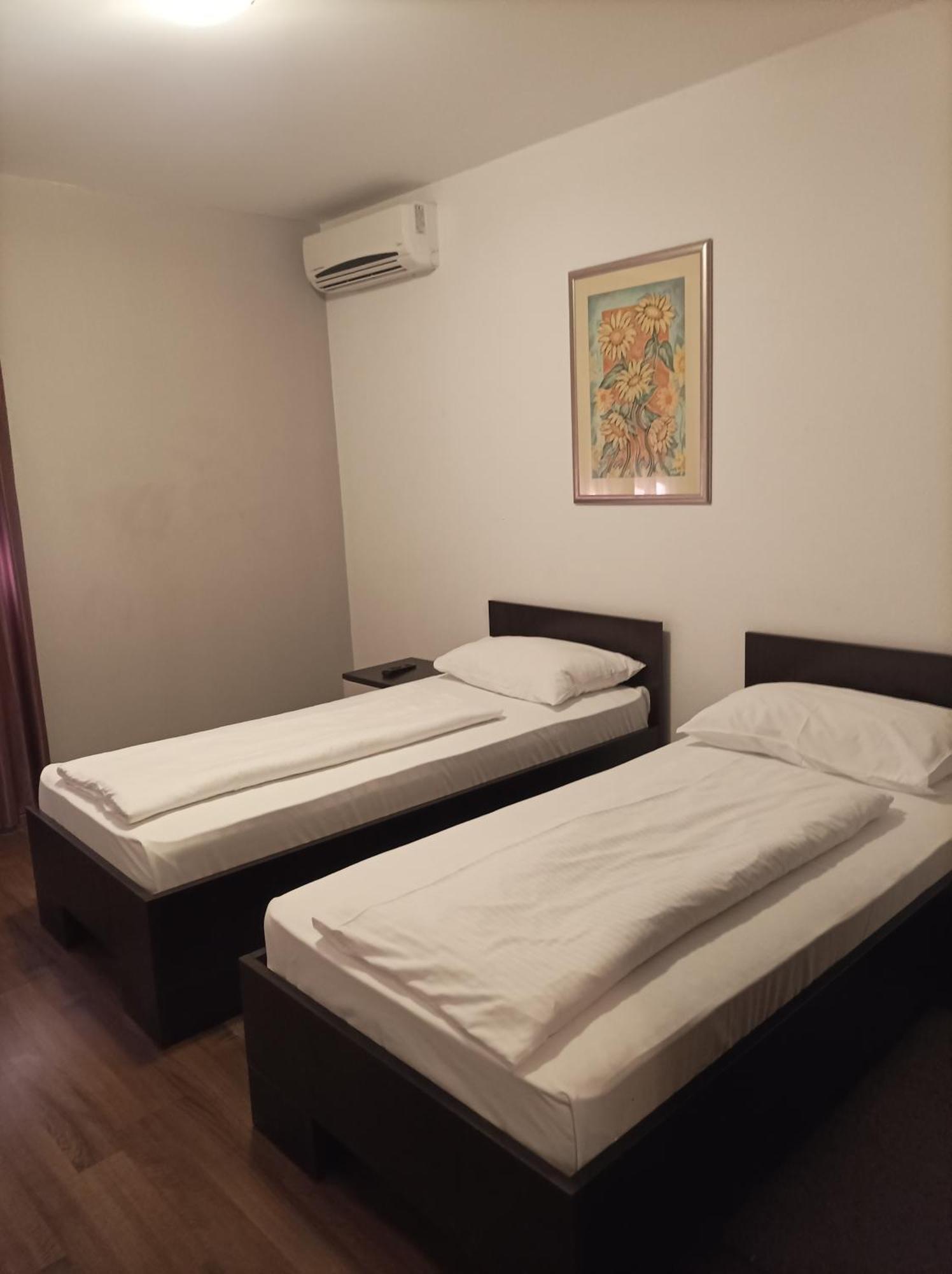 Hotel Storia Capljina Bagian luar foto